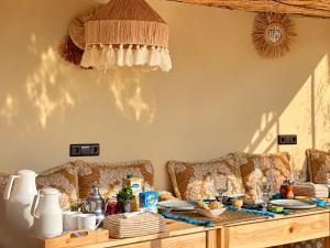 Anzaway Surf House