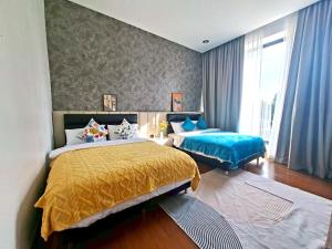 C2 Cosmic Central Pool Villa for 10, Daily Maid, Billiards, Near Nimman