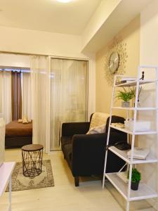 Crimsons Escape Parañaque -Solana Unit Azure Urban