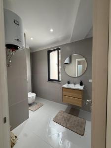 Aura Modern Apartment