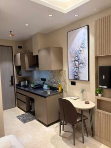 Couple Friendly Studio Apartment for Staycation