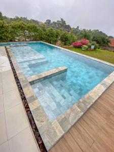 Lake View Private pool and lake views in Sanber