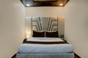 HOTEL O SHIPRAJ INN