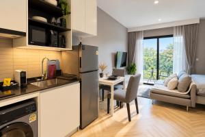Title Legendary Studio with Balcony by TVC