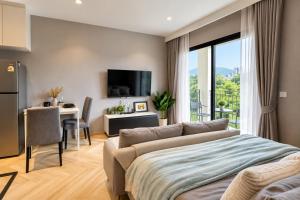 Title Legendary Studio with Balcony by TVC