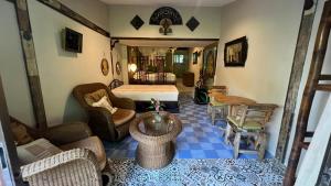 Baan sikhao Yanui