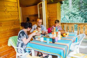 Campings Camping Le Malazeou Wellness Sport Camping : Chalet Supérieur
