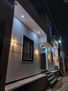 Krishna Raman Dham