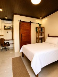 RedRoof Siargao Rooms