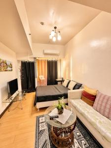 Metro Place Condo Staycation