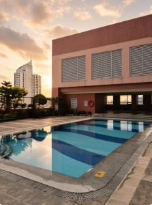 Metro Place Condo Staycation
