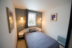 Appartements Terres de France - Residence les Silenes : Appartement Standard