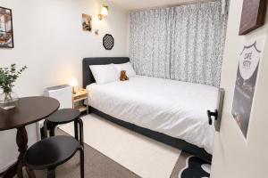5 minutes by subway, fully equipped private room, Yeongdeungpo Times Square, Han River, Myeongdong, Hongdae 20 minutes, Kocheok Dome, KTX, Busan