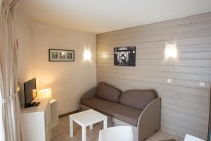 Appartements Terres de France - Residence les Silenes : photos des chambres