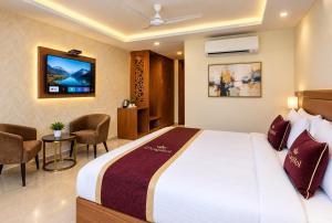 Hotel Capitol Stay at New Delhi Airport