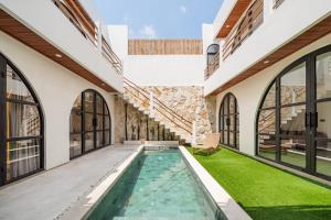 Modern Mediterranean Villa with Private Pool