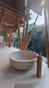 Ben Eco Bamboo Villa in Ubud town with Forest View
