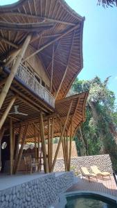 Ben Eco Bamboo Villa in Ubud town with Forest View