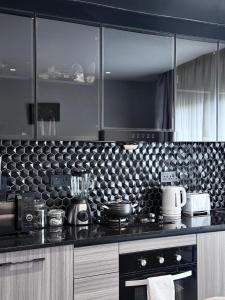 Escada Apartments