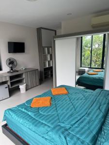 AhuraMazda House
