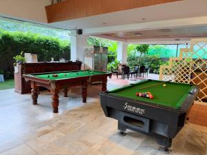 Mike Beach Resort