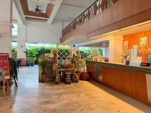 Mike Beach Resort