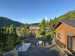 Ohara Sensui Surrounded by Beautiful Nature