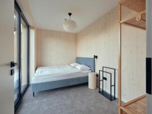 NOMA Jakubovice - tiny house v přírodě s neuvěřitelným výhledem a finskou saunou v ceně