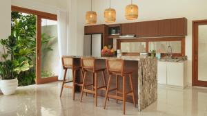 Villa Latima by Villa Finder