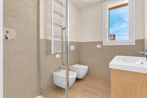 Airy Apartments with Balcony & Garage by NDP rent