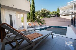 Nola apartments with Heated pool