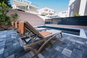 Nola apartments with Heated pool