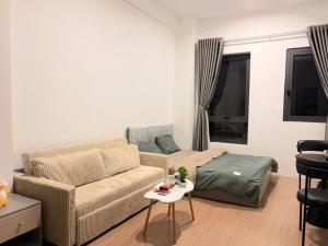 4BEE HOTEL HOMESTAY Vạn Phúc City