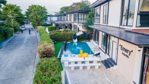 Emery Aqua Haven Villa