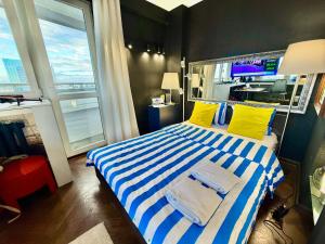 Super Apartament SAWA 2 Metro WiFi 1GBs TV70 Netflix HBO AppleTV