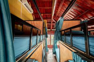 Golden Mountain Hostel