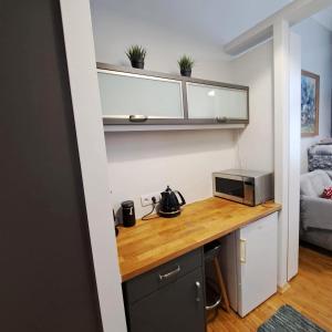 Makeda Studio Old Town