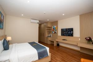 Cannes Ben Tre Hotel