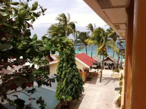 Raymen Beach Resort