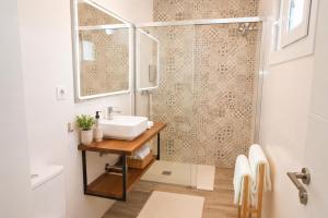 Tramontana · 2BR · Pool · Terrace · Views