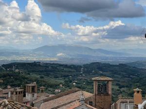 Perugia Grand Palace - Historic Luxury Home