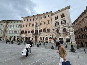 Perugia Grand Palace - Historic Luxury Home
