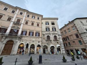 Perugia Grand Palace - Historic Luxury Home