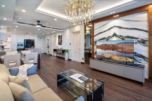 Spacious Central Apartments for Group and Family - Sailing Tower