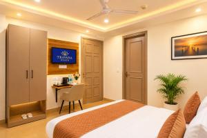 Revking--Travana Stays Pitampura 3-star hotel l Pitampura, Delhi