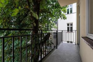 Krowoderska Cozy 1-Bedroom Apartment - by Upstairs