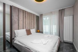 Luxury Living Designer 2BD Apartment
