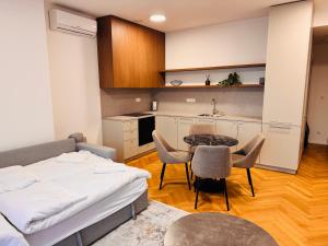 Bratislava City Nest, Old Town Apartment