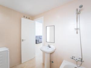 Pass the Keys Charming 1-Bedroom Flat in Benalmádena Pueblo