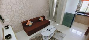 Staynatic Service Apartments & Villas